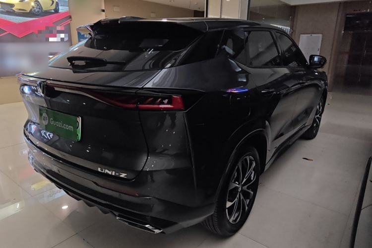 Used Changan UNI-Z New Energy 2024 Blue Whale Smart Electric iDD 125km Beyond Edition
