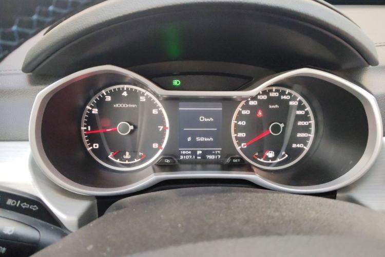 Used Geely Auto Emgrand X7 Sport 2018 1.8TD Automatic Two-Wheel Drive Zhiya Model