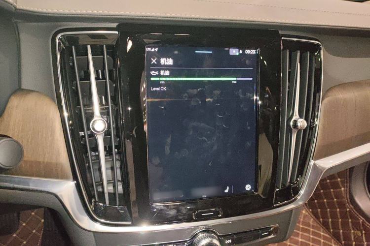 Used Volvo S90 New Energy 2025 Plug-in Hybrid Four-Wheel Drive Long-Range Luxury Smart Edition
