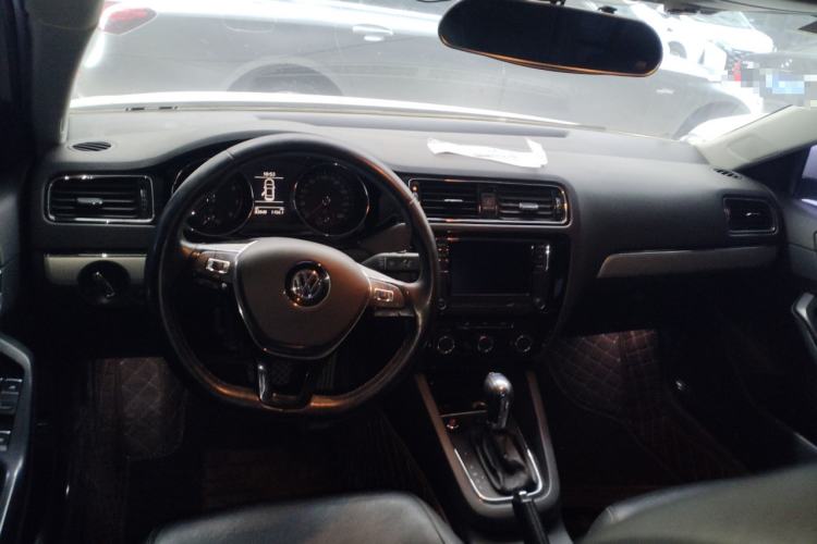 Used Volkswagen Sagitar 2018 280TSI DSG Ignite Edition
