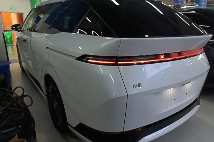 Used XPeng X9 2025 740 Ultra-Long Range Max