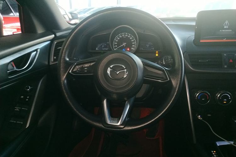 Used Mazda CX-4 2018 2.0L Automatic Two-Wheel Drive Blue Sky Dynamic Version China V Standard