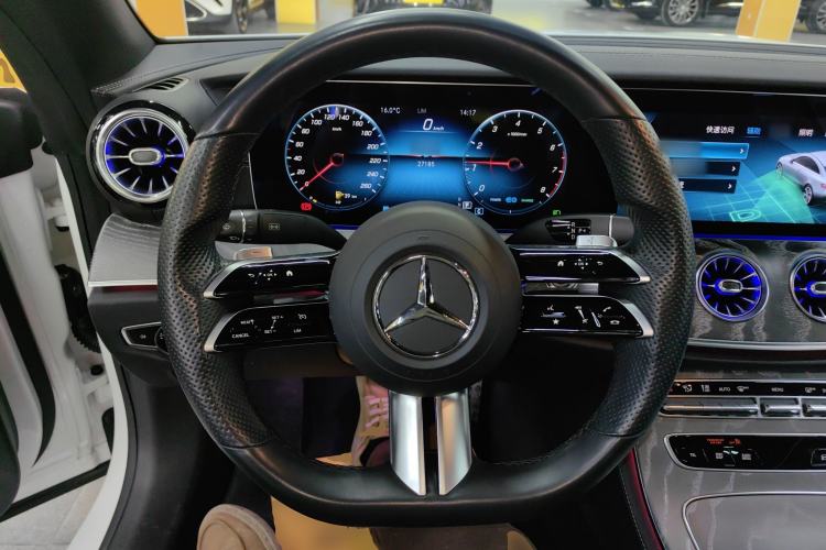 Used Mercedes-Benz E-Class 2021 E 260 Coupe