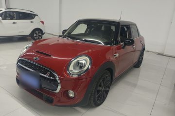 Used MINI MINI 2016 2.0T COOPER S Pioneer Edition Five-Door Model