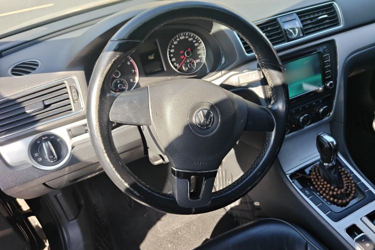 Used Volkswagen Passat 2014 1.8TSI DSG Prestige Edition
