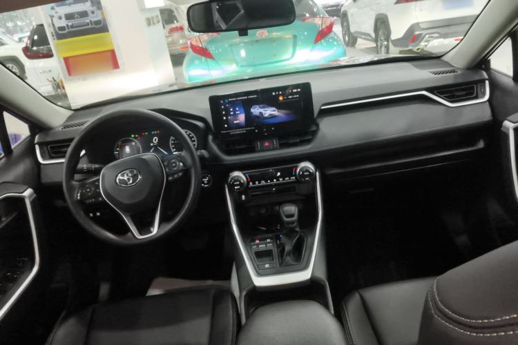 Used Toyota RAV4 2023 Dual-Motor 2.5L E-CVT Two-Wheel Drive Elite Edition
