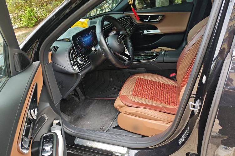 Used Mercedes-Benz E-Class 2024 E 260 L
