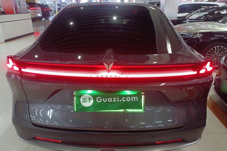 Used Deepal L07 2025 530Max DeepBlue Intelligent Driving AD PRO Pure-Electric Version
