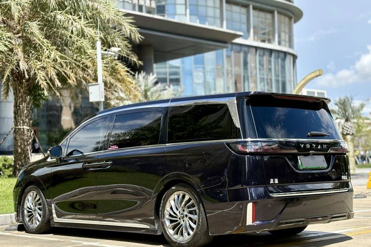 Used VOYAH Dream 2024 PHEV Ultra-Long Range Flagship Edition
