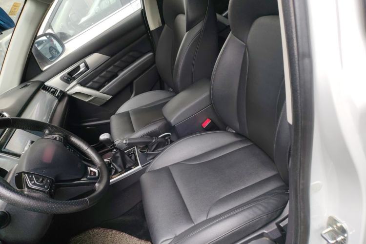 Used Haval H2 2014 1.5T Manual Two-Wheel Drive Elite Edition
