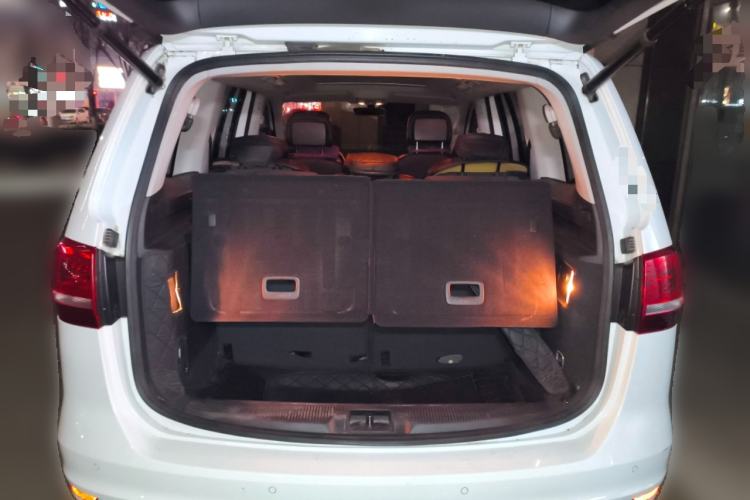 Used Volkswagen Sharan 2016 380TSI Comfort Edition 7-Seater
