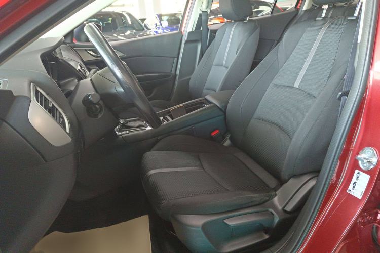 Used Mazda Mazda 3 Axela 2017 Sedan 1.5L Automatic Luxury Model Emission Standard China V
