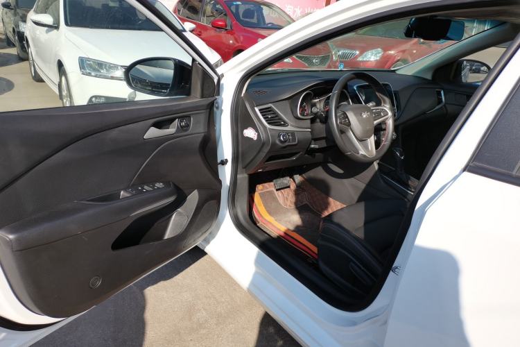 Used Chevrolet Monza 2019 Redline 320T Dual-Clutch Sporty Version China VI Standard
