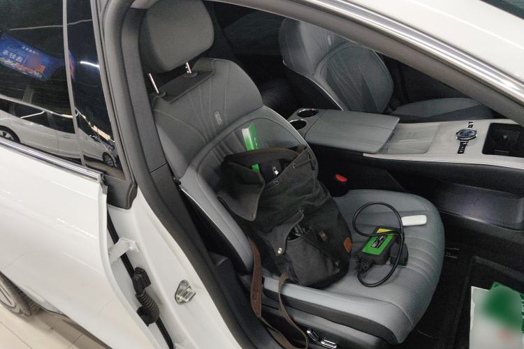 Used  E8 2024 665 km Range Rear-Drive Starship Long-Range Version