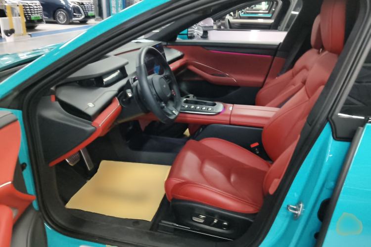 Used  SU7 2024 Four-Wheel Drive Ultra-Long Range Advanced Intelligent Driving Max Edition
