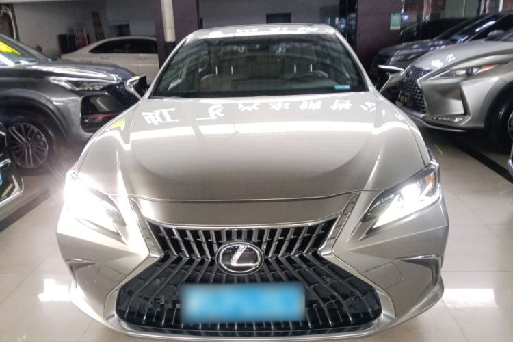 Used Lexus ES 2022 260 Excellence Edition
