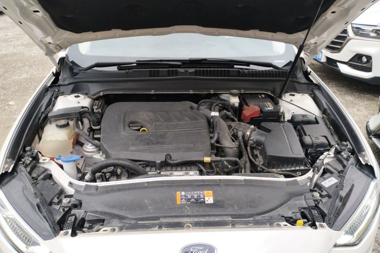 Used Ford Mondeo 2017 EcoBoost 180 Ultimate Model
