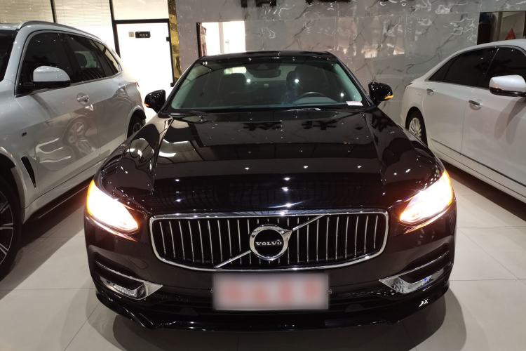 Used Volvo S90 2020 Facelifted T5 Zhiyi Luxury Edition
