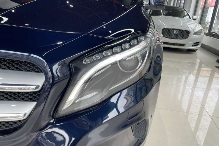 Used Mercedes-Benz GLA 2015 GLA 200 Fashion Model
