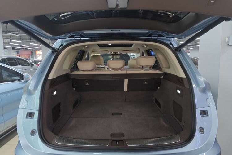 Used Hima AITO M7 2024 1.5T Intelligent Driving 4WD Max Edition 5 Seats