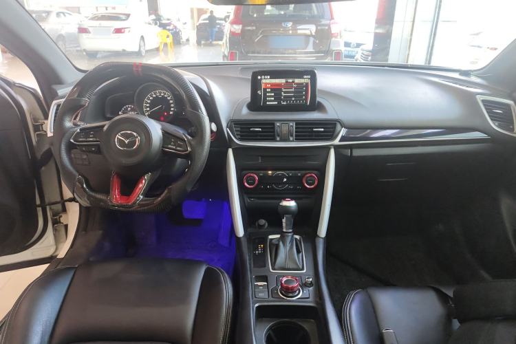 Used Mazda CX-4 2018 2.0L Automatic Two-Wheel Drive Blue Sky Exploration Version China V Standard
