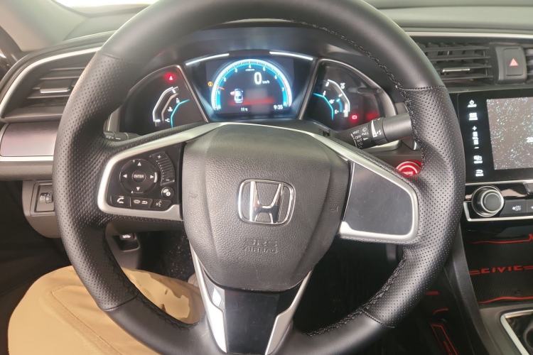 Used Honda Civic 2016 220TURBO Manual Luxury Edition