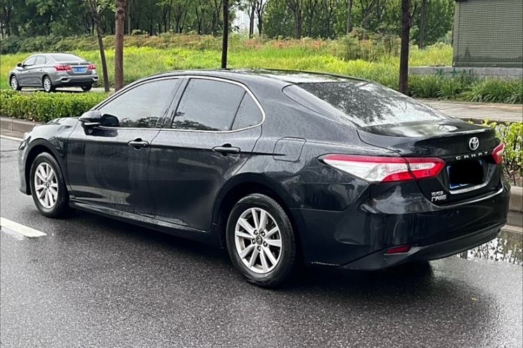 Used Toyota Camry 2018 2.0E Elite Edition
