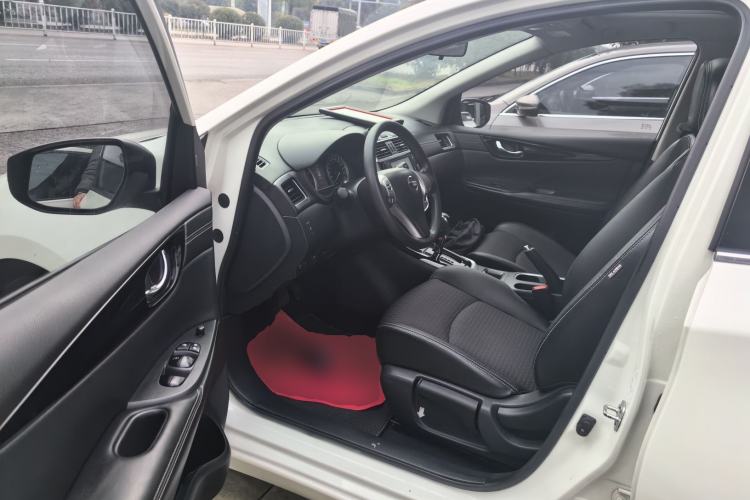 Used Nissan Tiida 2016 1.6L CVT Smart Drive Edition
