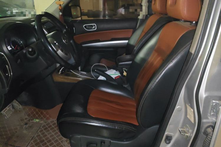 Used Dongfeng Fengdu MX6 2016 2.0L CVT Two-Wheel Drive Dream Edition