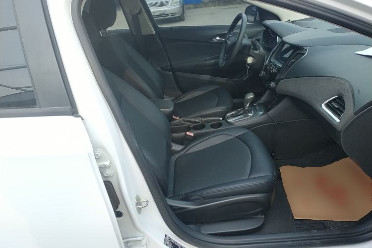 Used Chevrolet Cruze 2016 1.5L Automatic Luxury Edition
