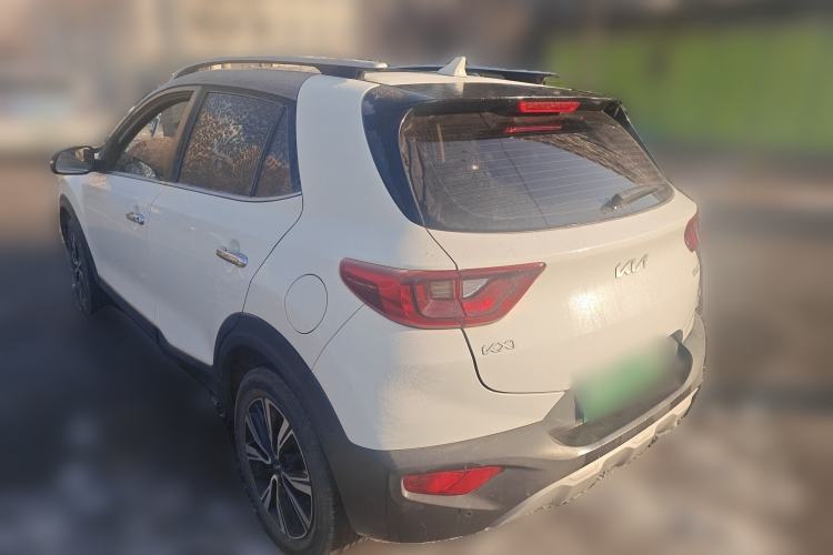 Used Kia kx1 Stonic 2021 1.4L CVT Fun & Sunroof Model
