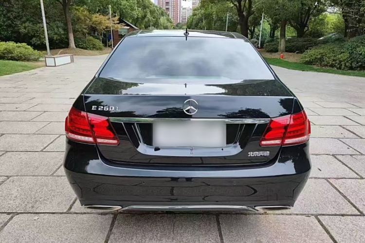 Used Mercedes-Benz E-Class 2015 Facelift E 200 L
