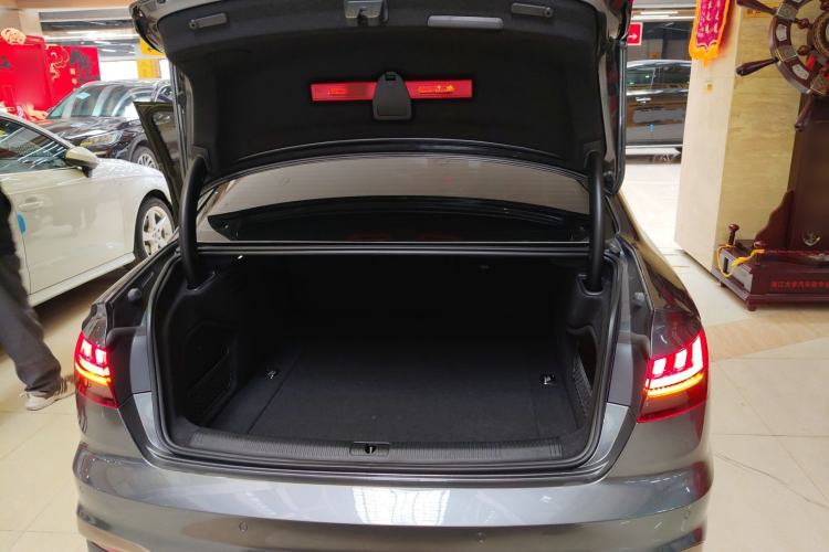 Used Audi A4L 2024 40 TFSI quattro RS Performance Package
