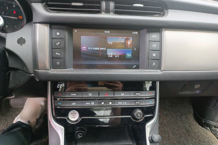 Used Jaguar XFL 2018 XFL 2.0T 200PS Luxury Edition
