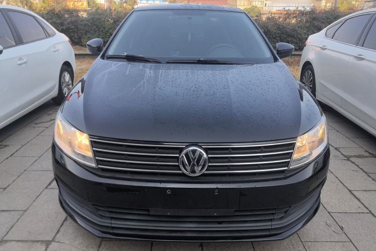 Used Volkswagen Lavida 2015 1.6L Automatic Fashion Edition