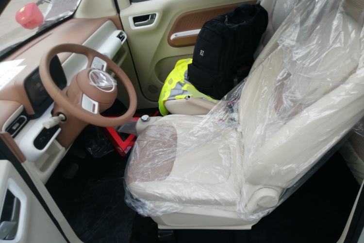 Used Wuling Hongguang MINIEV 2024 3rd Generation 215km Youth Edition