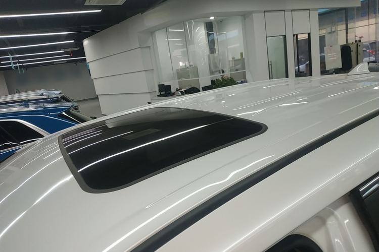 Used Toyota Wildlander 2022 Dual-Engine 2.5L E-CVT Two-Wheel Drive Luxury PLUS Edition
