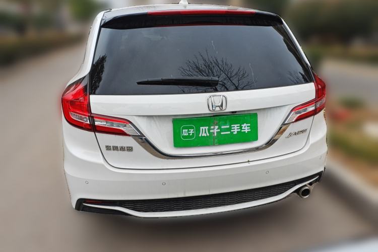 Used Honda Jade 2017 1.8L automatic Comfort version 5 seats
