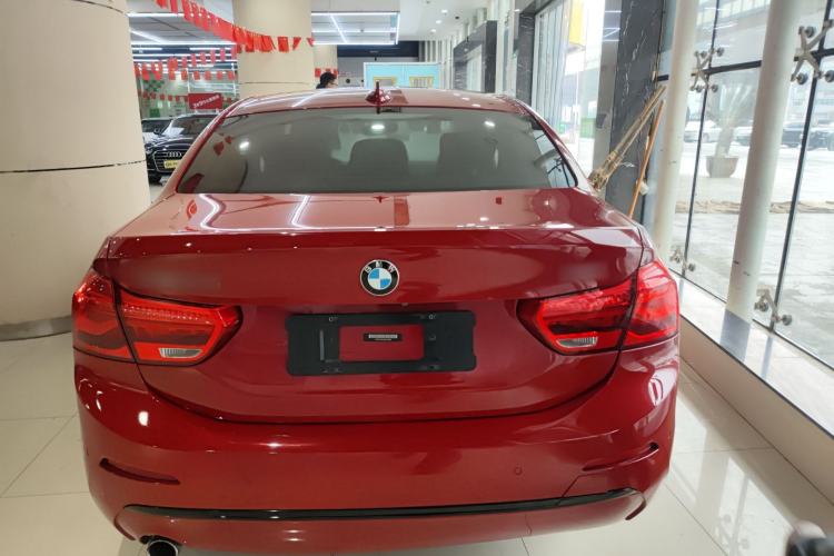 Used BMW 1 Series 2018 118i Design Package Edition