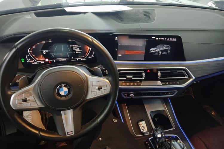 Used BMW X5 2022 Restyled xDrive 40Li M Sport Package
