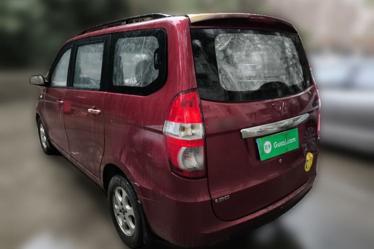 Used Wuling Hongguang 2013 1.2L S Comfort Model China IV Standard
