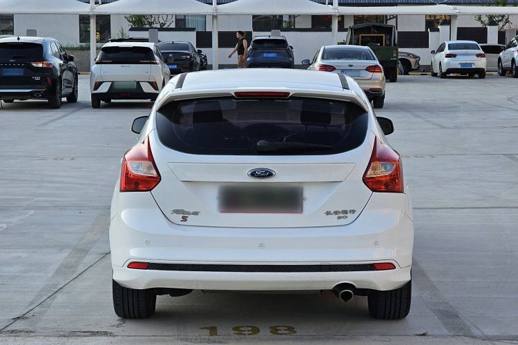 Used Ford Focus 2012 Hatchback 2.0L Automatic Luxury Sport Model
