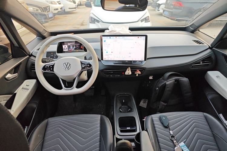 Used Volkswagen ID.3 2025 Smart Model Outstanding Oxygen Edition