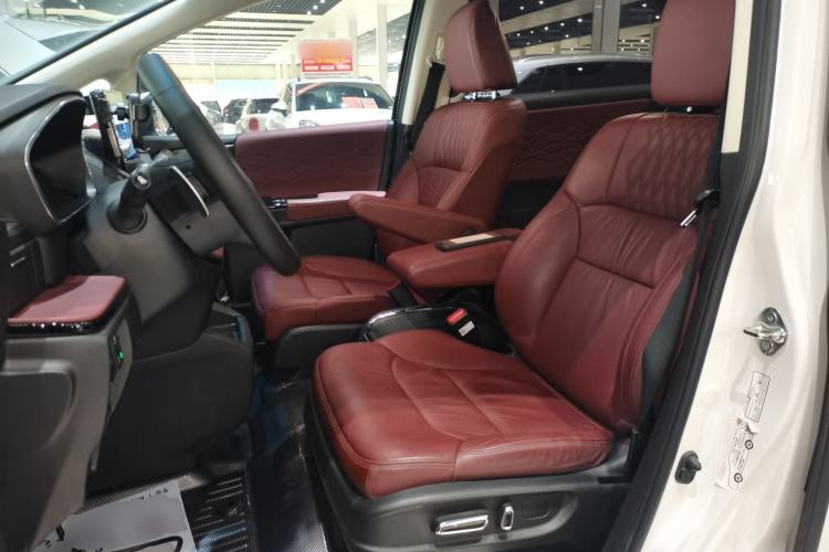 Used Honda Elysion 2022 2.0L eHEV Prestige Edition
