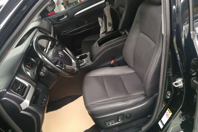 Used Toyota Highlander 2015 2.0T Two-Wheel Drive Luxury Edition 7 Seats
