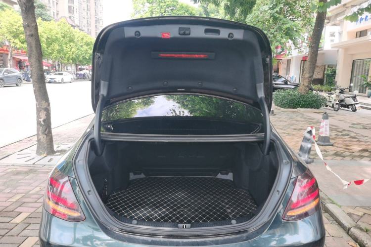 Used Mercedes-Benz E-Class 2020 Restyled E 300 L Sporty and Stylish Edition