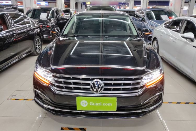Used Volkswagen Phideon 2021 380TSI Luxury Edition
