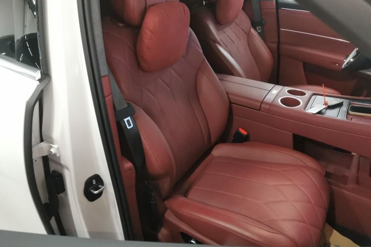 Used Hima AITO M8 2025 Extended-Range Max+ Version 53.4 kWh 5-Seater Edition