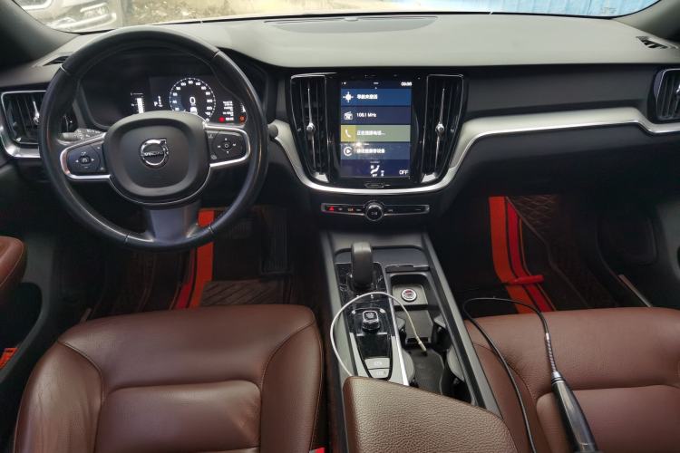 Used Volvo S60 2022 B4 Zhiyi Luxury Edition