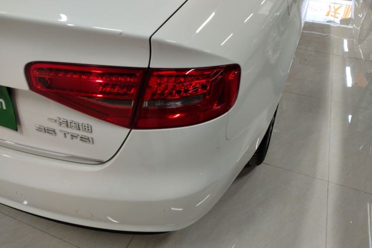 Used Audi A4L 2015 35 TFSI Automatic Comfort Model
